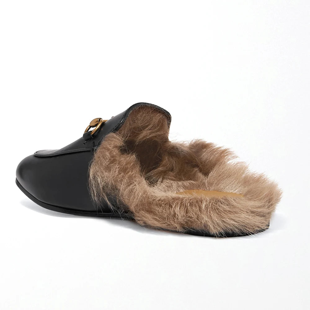 Wide Fit Black Fluffy OEM Flat Closed Toe Mules Women Shoes Buckled Backless Mule Loafers With Fur