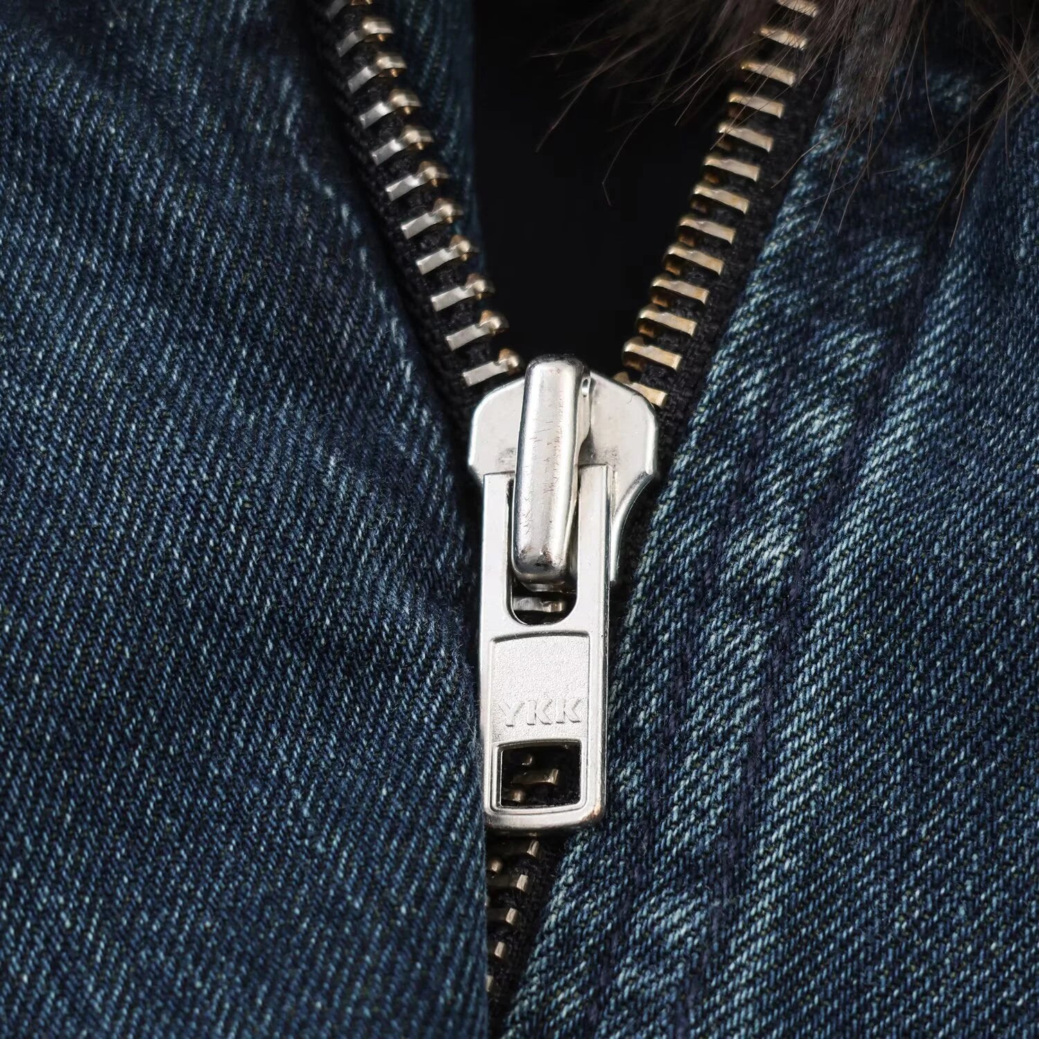 European and American style 2025 winter new women's clothing retro loose fur collar denim pilot jacket jacket