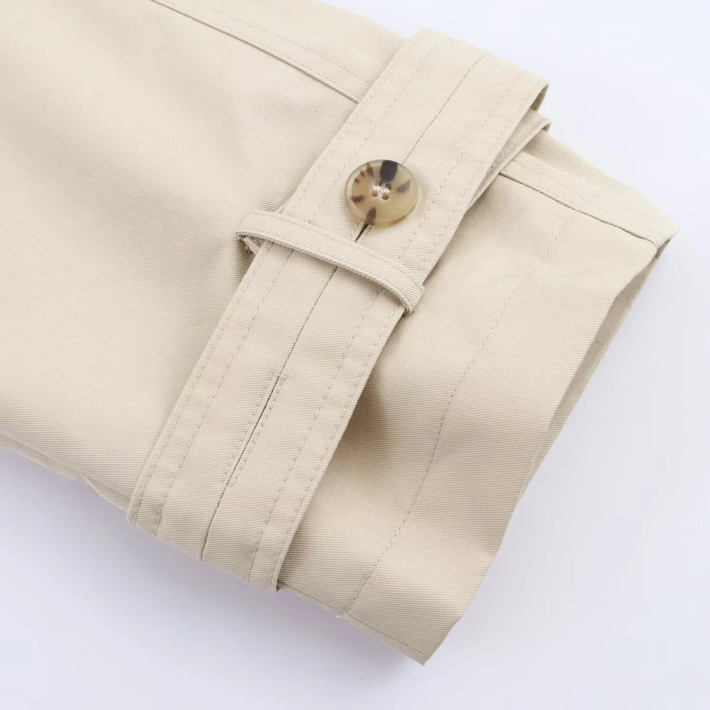 2025 Autumn New Product Women's Loose Double breasted Short Waterproof Windbreaker Pie Overcomes Outcoat