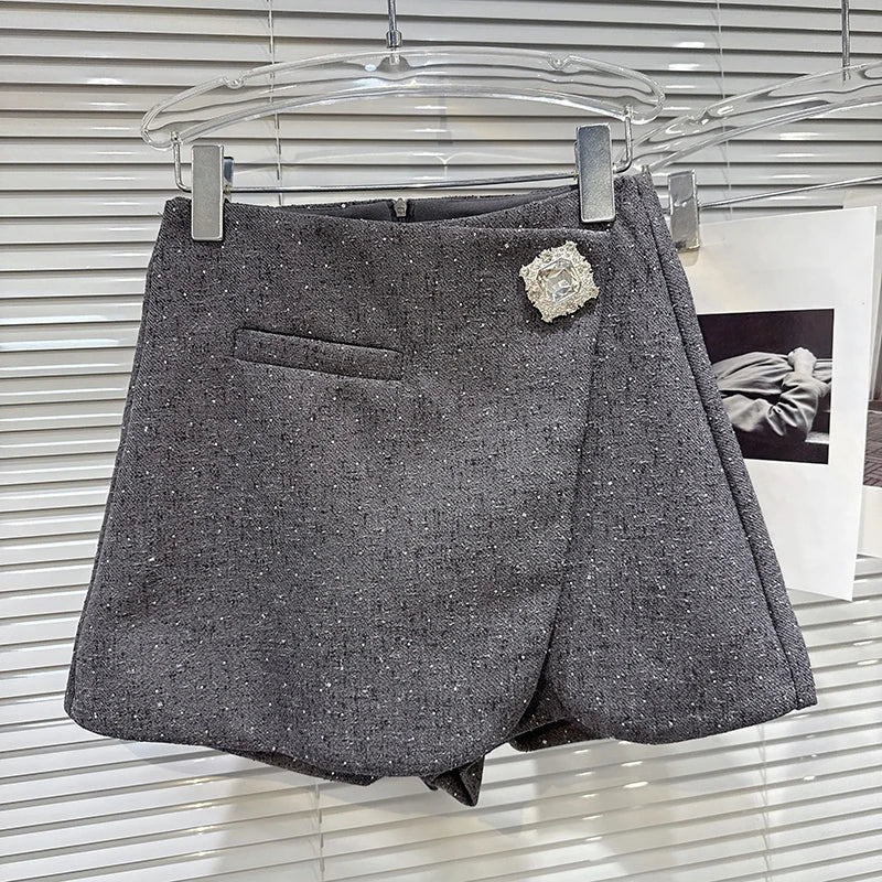 2025 Autumn New Fashion Rhinestone Diagonal Hem Shorts Skirts For Women Elegant Versatile A-line Short Pant Female 11A05878