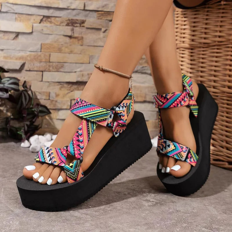 Ladies new summer thick soled shoes Women comfort cloth Sandals Beach Set Foot Sandals exposed