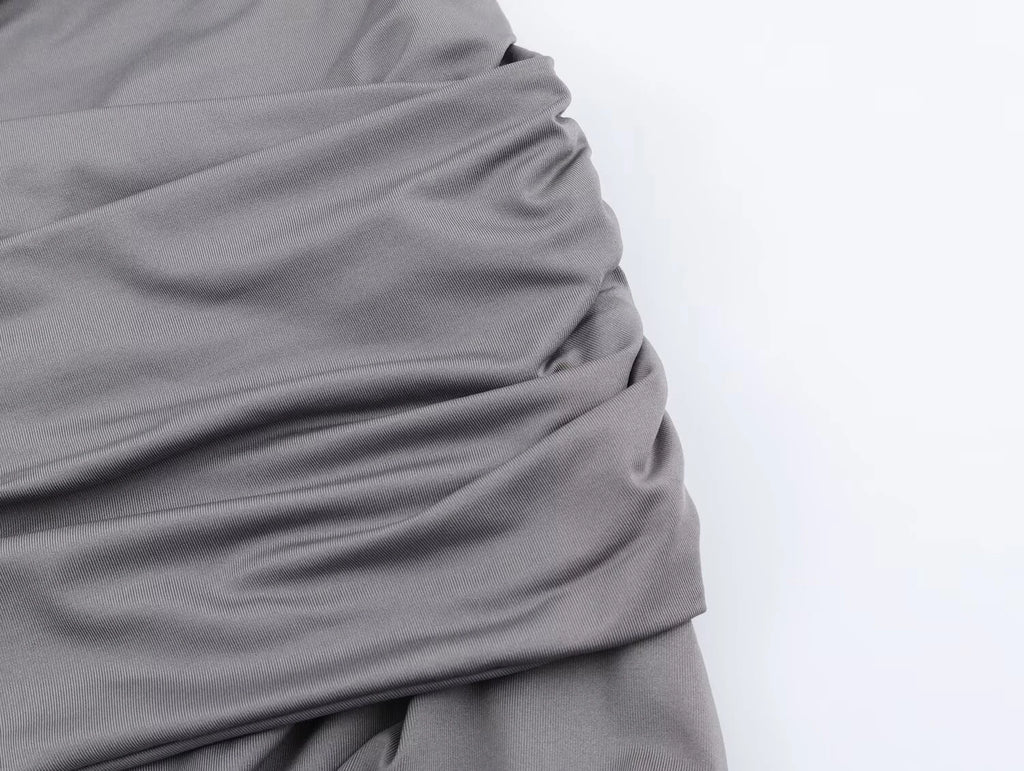 2026 autumn new women's clothing metal necklace jewelry collar sleeveless hanging neck long skirt Midi dress