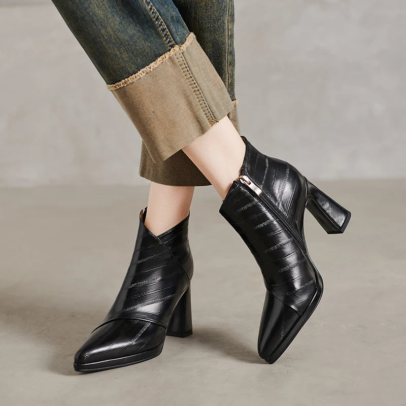 Women Handmade Genuine Leather Soft and comfortable Western Boots Pointed Toe Chunky Heel Retro Ankle Boots 34-40