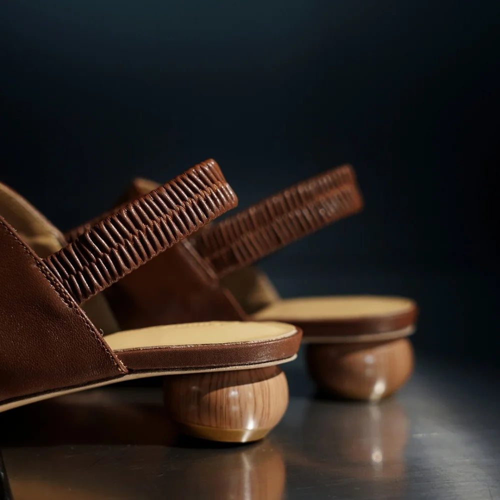 New Women Handmade Genuine Leather Wedges Shoes Female Slippers Pointed Toe Ladies Heeled Slides Slippers Sandals