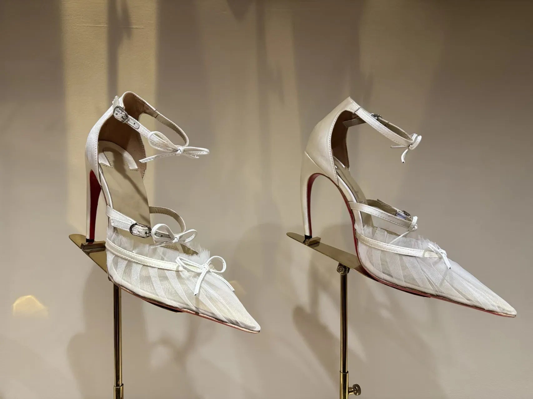 2026 Women's Summer Pointed Stiletto Lace Bow Sandals Fashion Fashion Show Party Wedding Ballet Women's High Heels