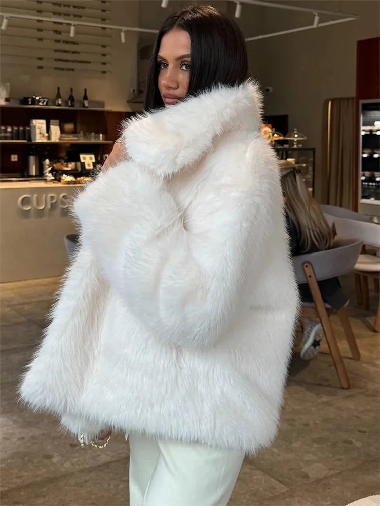 Winter Female Fur Feather Overcoat Luxury Lapel Long Sleeve Elegant Fluffy Commute Streetwear Women's Faux Fur Coat 2025