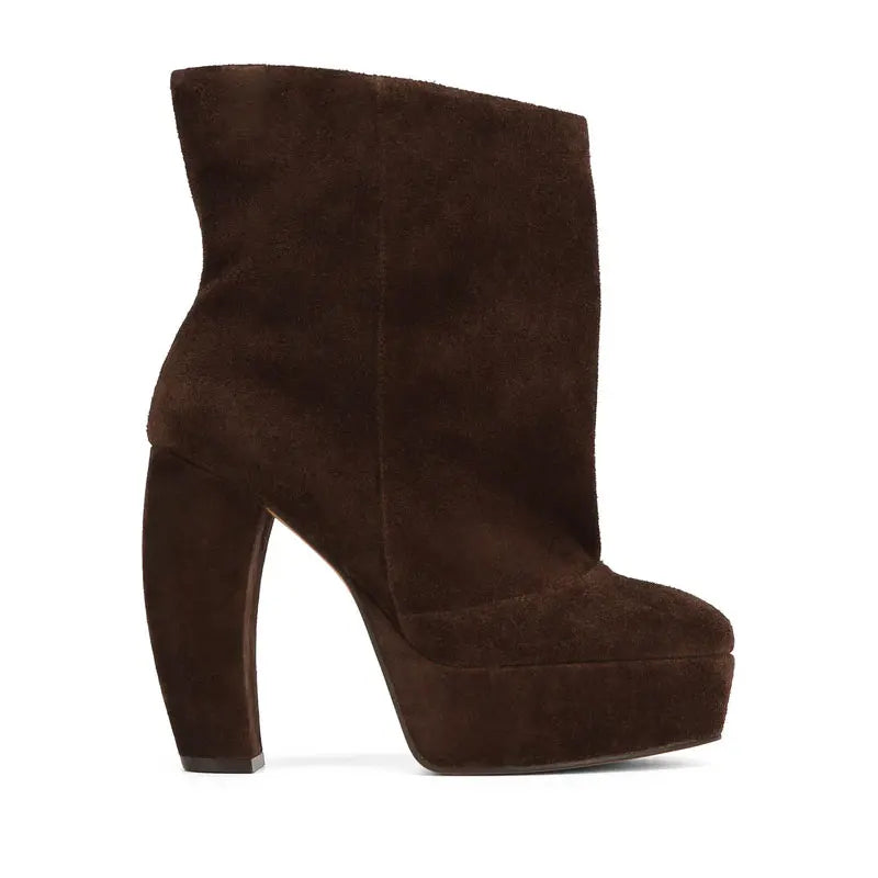 2026 Autumn/Winter New Coarse High Heels Short Boots Round Head Fashion Thick Bottom Women's Large Medium Boots