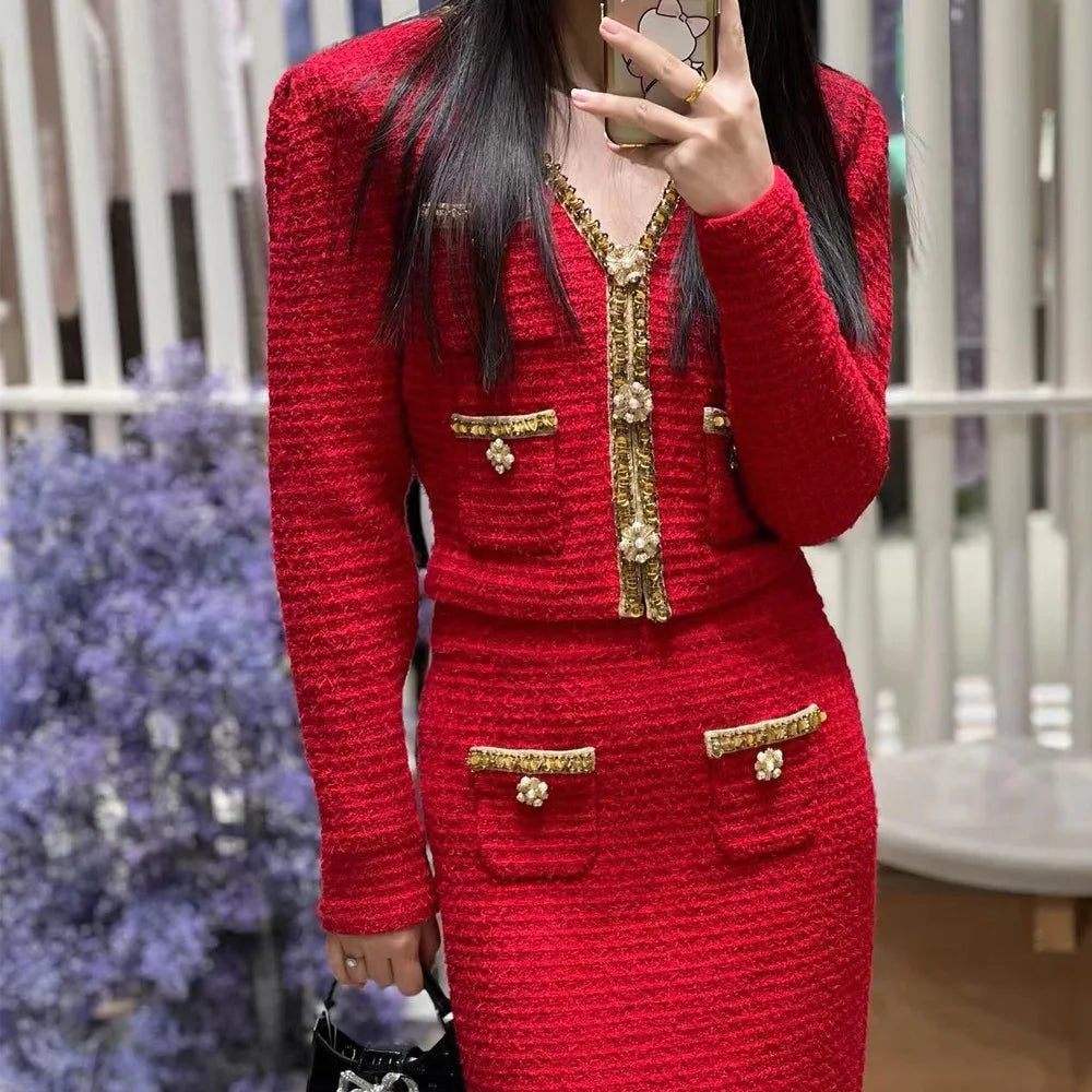 Women's red button two-piece suit with long-sleeved