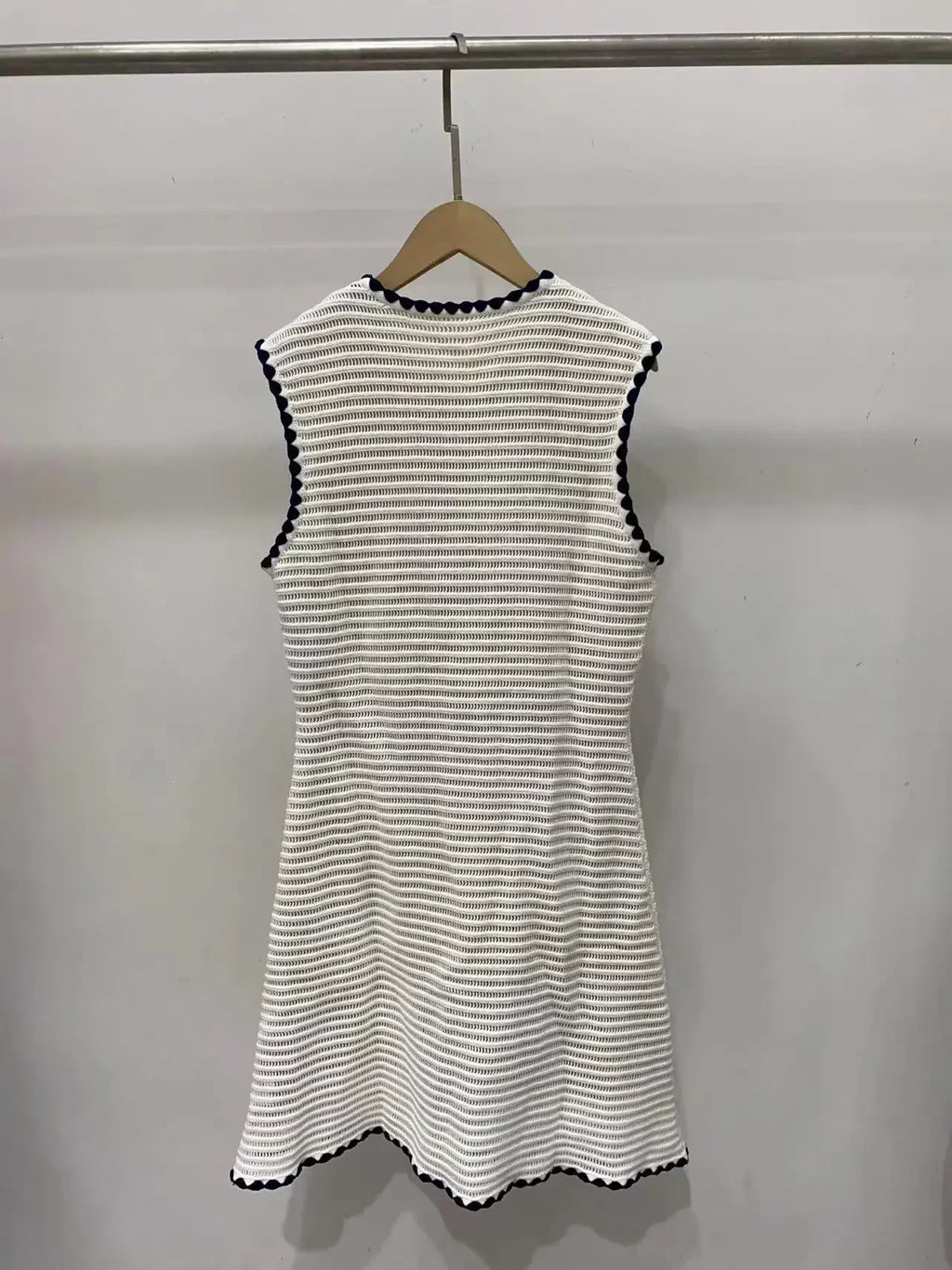 Women's White Knit Sleeveless Dress