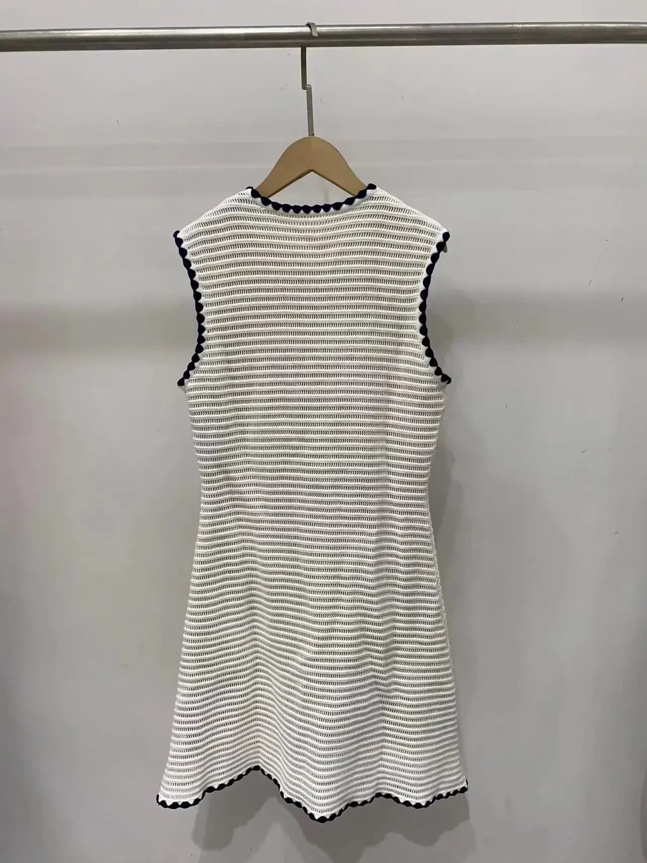 Women's White Knit Sleeveless Dress