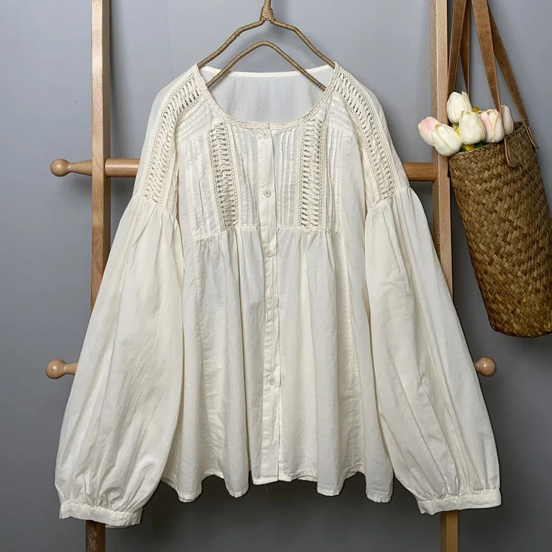 Vintage Cotton Lace Crochet Hollow Patchwork Pleated Blouse Female Victorian Boho Hippie Retro Puff Sleeve Elegant Shirt Tops