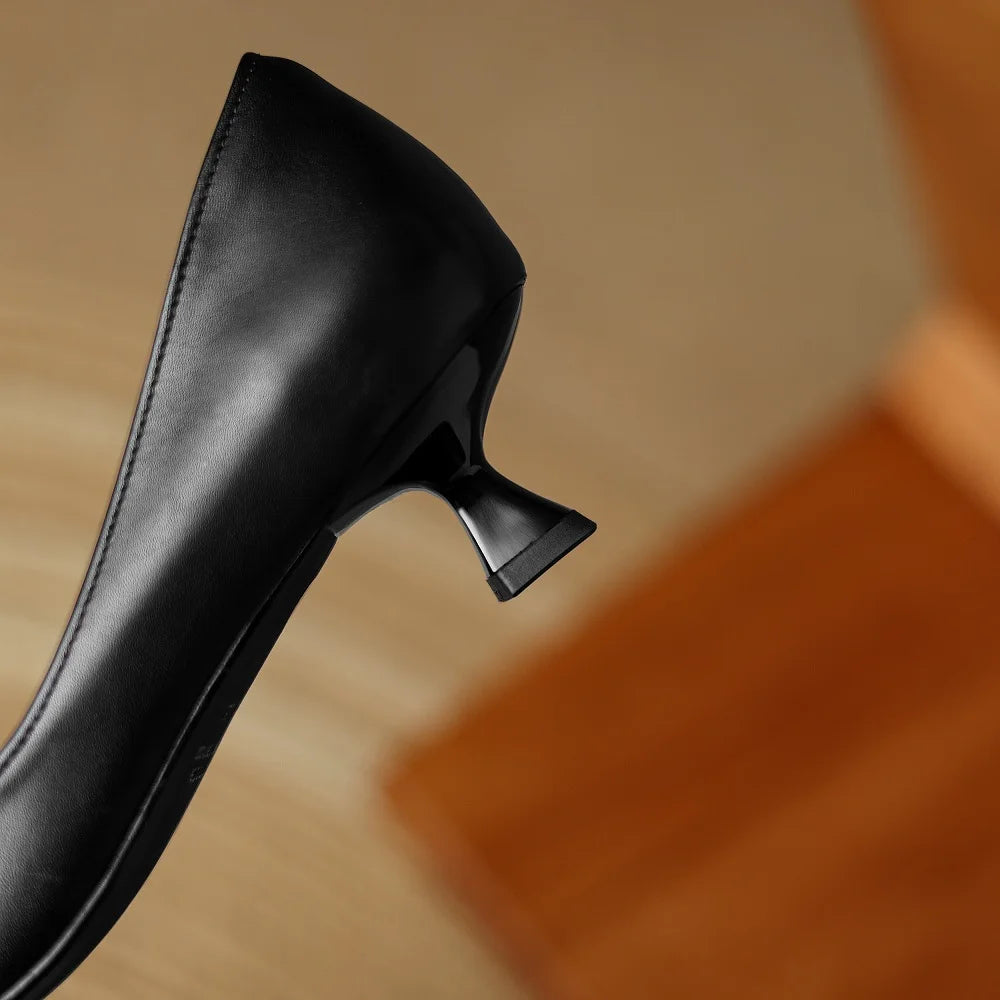Handmade Genuine Leather Mid Heels Women Pointed Shallow Mouthed Single Shoes Attendant Formal Work Shoes 33-40