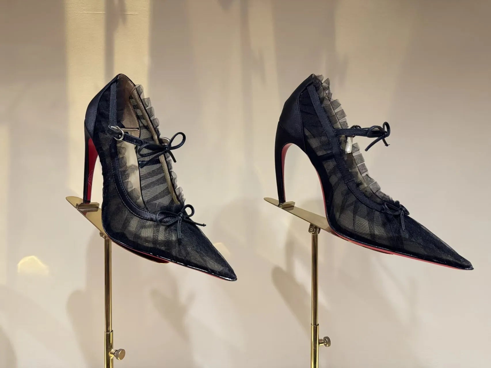 2026 Women's Summer Pointed Stiletto Lace Bow Sandals Fashion Fashion Show Party Wedding Ballet Women's High Heels