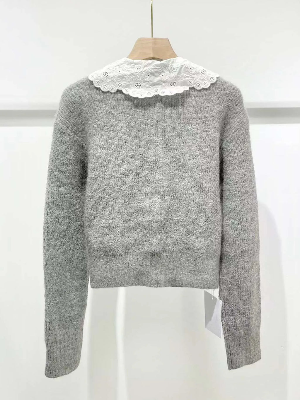 Gray Women's Sweet Knit Cardigan with Embroidered Peter 2026