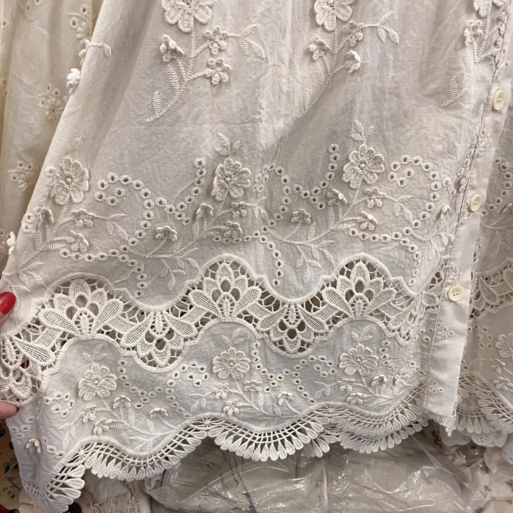 Victorian Retro Chic Cotton Linen Eyelet Floral Embroidery Lace Long Sleeve Shirt Female Rococo Tunic Loose Babydoll Blouse Top