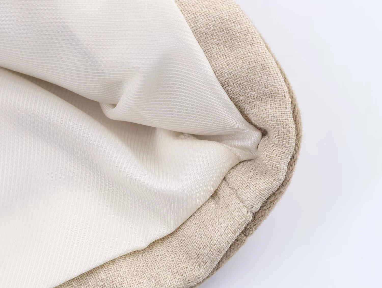 2025 winter new women's casual temperament simple long sleeved padded shoulder rope buttoned jacket