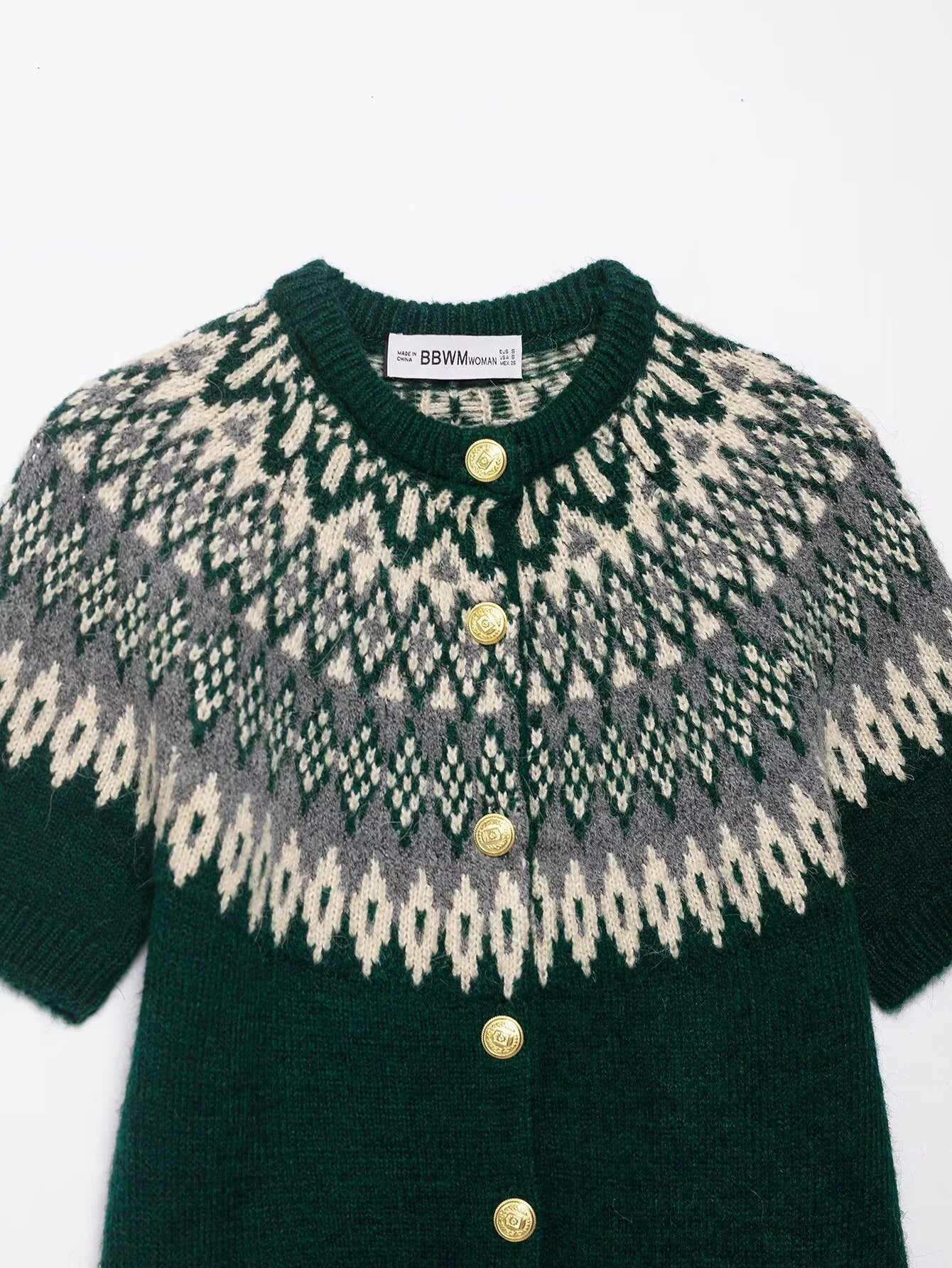 2025 Winter New Women's Sweet and Lazy Retro Short Sleeve Round Neck Jacquard Knitted Cardigan Coat