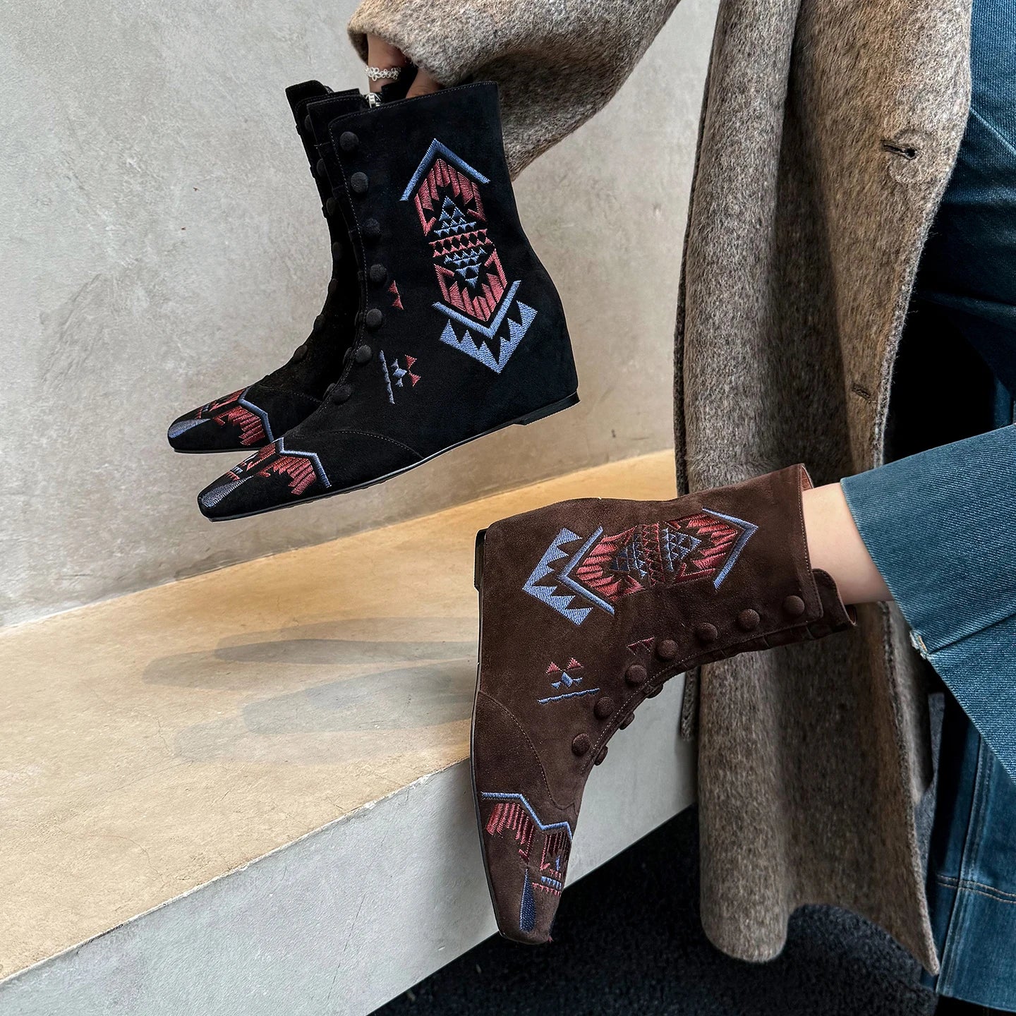 Handmade Genuine Leather Embroidered Boots Tube Low Heel Women Footwear Winter Season Square Toe Slope Heel 33-40